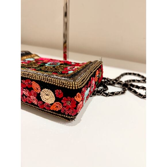 Zara Swans Embroidered Beaded/Sequin Shoulder Bag with Chain Strap Black Multi - Picture 7 of 12